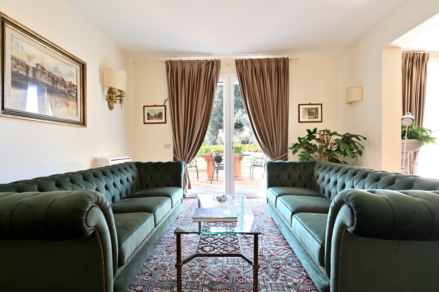 Your Private Tuscan Villa 17 Min to Florence City Centre · Private Pool · 6 Suites · 7 Baths