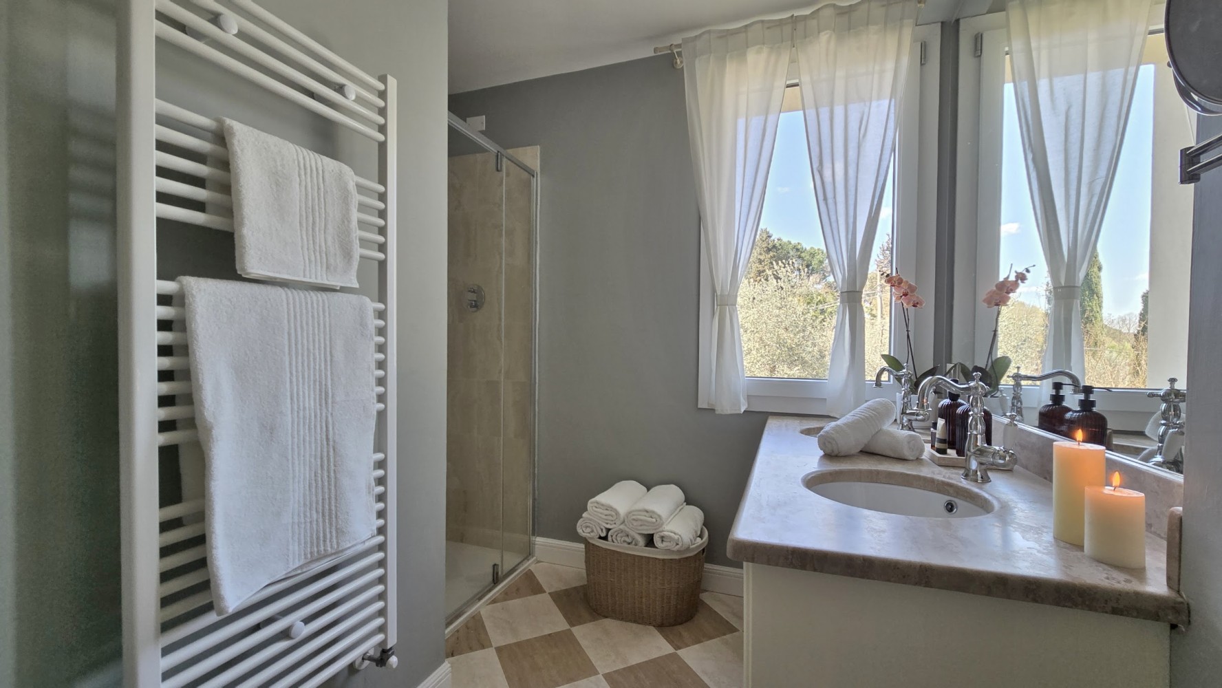 Your Private Tuscan Villa 17 Min to Florence City Centre · Private Pool · 6 Suites · 7 Baths