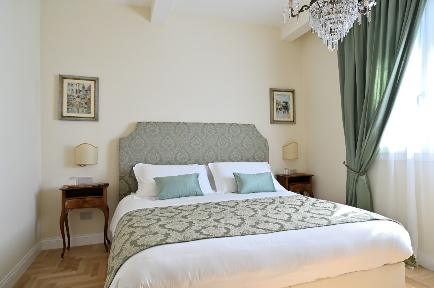 Your Private Tuscan Villa 17 Min to Florence City Centre · Private Pool · 6 Suites · 7 Baths