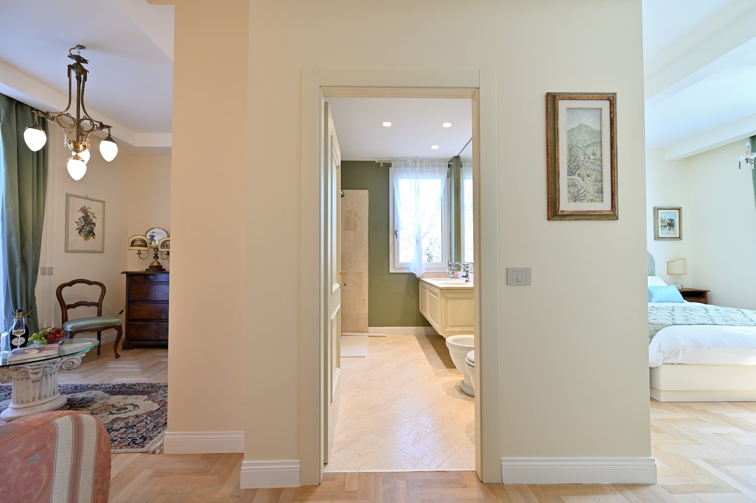Your Private Tuscan Villa 17 Min to Florence City Centre · Private Pool · 6 Suites · 7 Baths