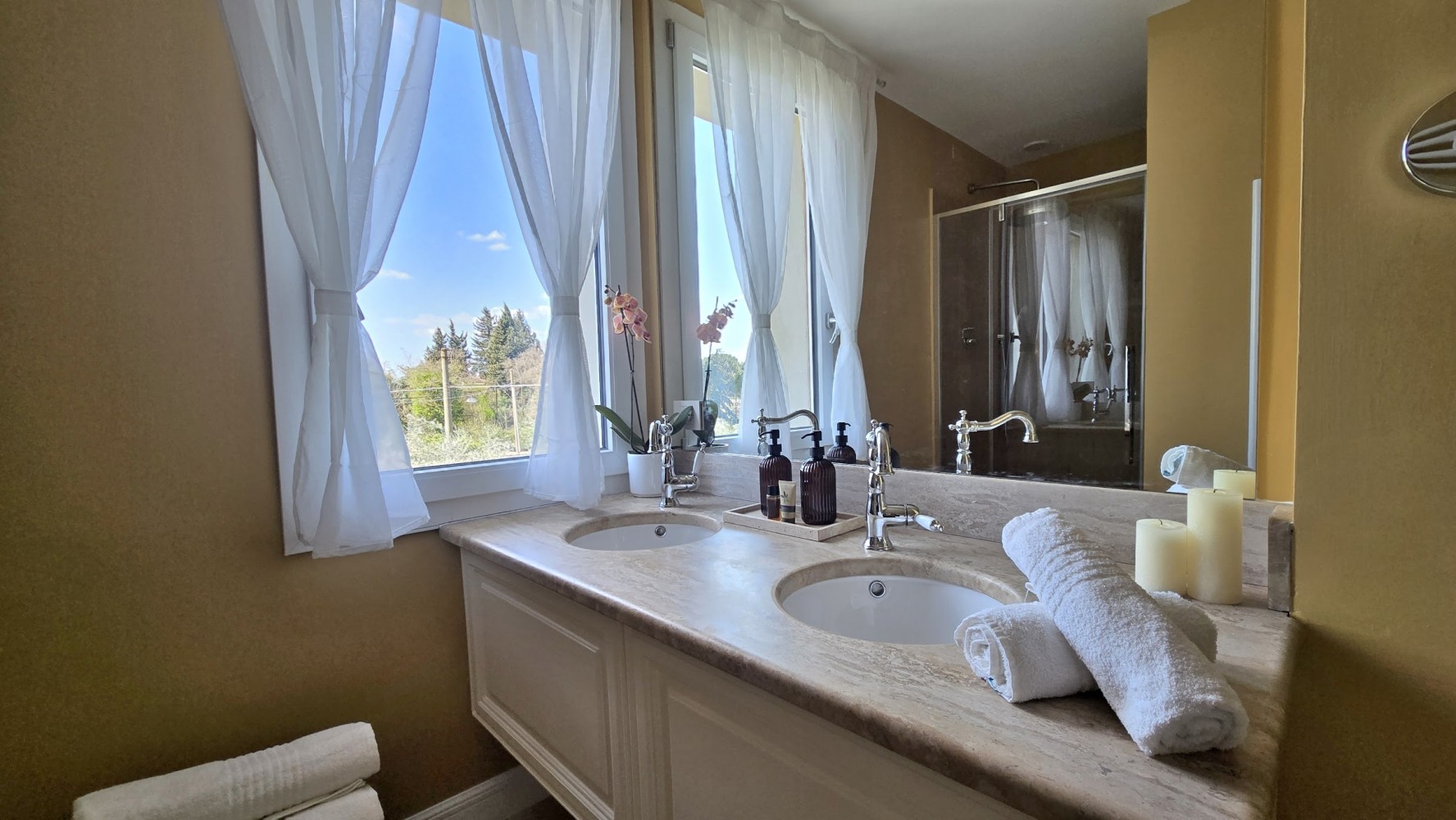Your Private Tuscan Villa 17 Min to Florence City Centre · Private Pool · 6 Suites · 7 Baths